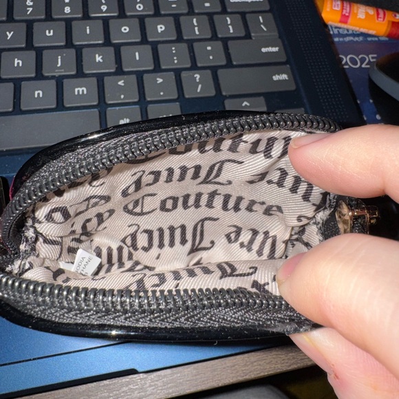 Juicy Couture Vibrant Pink and Black Coin Cases - Picture 5 of 8